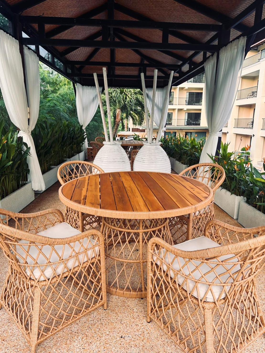 Ocean Pie Phuket - Adult Only Hotel Rawai Exterior foto